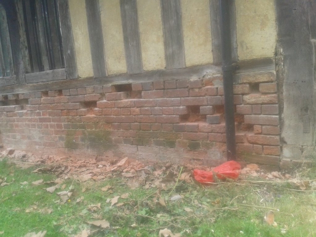 Damaged brickwork & perished lime mortar